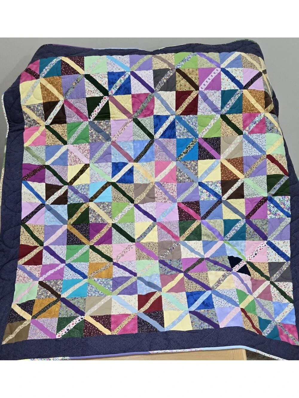 QUILT - HANDMADE - SCRAPPY - MULTI COLOR
